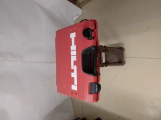 Sierra de sable Hilti casi nueva Modelo WSR 1400 -