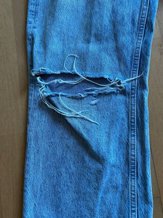 Vaqueros Zara desgastados rotos