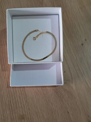 Pulsera de oro 18 kilates nueva