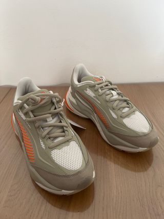 Zapatillas Puma RS Surge Vapor Unisex Verde Naranj