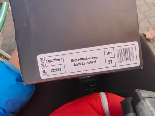 Melvin & Hamilton Caja Negra y Dorada