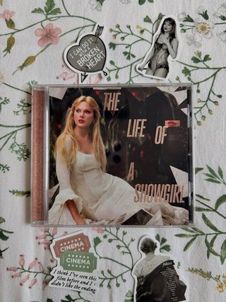 CD The Life of a Showgirl