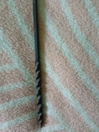 Barrena antigua para madera