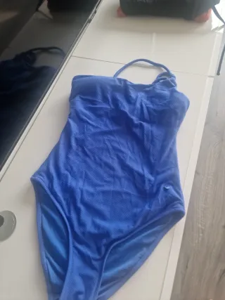 Lote 5 bañadores  2- negro -azul - animal- caldera