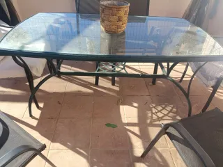 Mesa de exterior cristal y metal