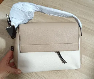 Bolso Parfois beige y blanco