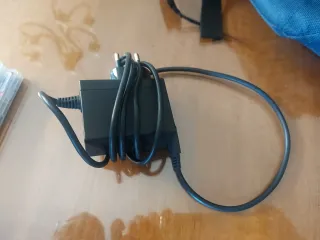 Nintendo Switch Viola/Giallo + 2 Giochi