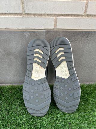 Zapatillas Munich Negras y Grises