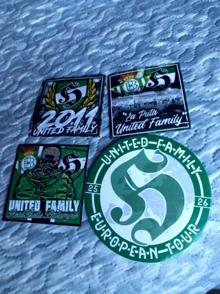 Lote 4 pegatinas United Family