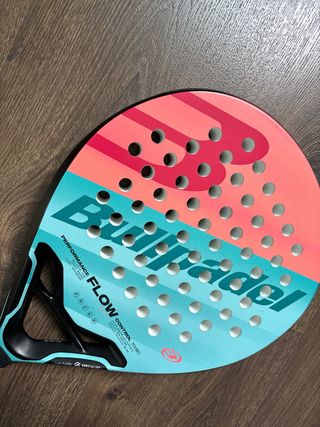 Pala pádel Bullpadel Flow Control Usada 2 veces