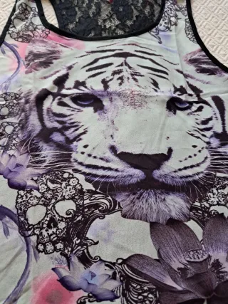 Camiseta sin mangas con estampado de tigre