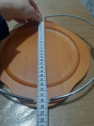 Vasso in legno con manici in metallo Porta piatti