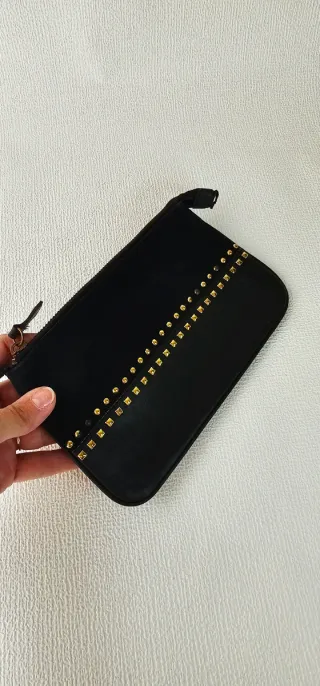 Bolso de mano Mango en piel.