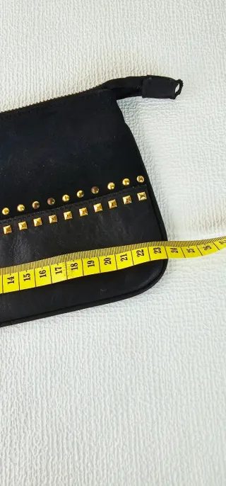 Bolso de mano Mango en piel.