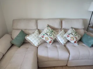 Sofá 3 plazas cheslong con reposapiés eléctrico