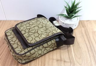 Bandolera Calvin Klein ( Nueva ) Original