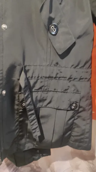 Chaqueta chubasquero poliéster mujer