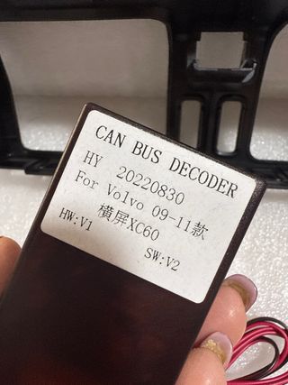 Pantalla de coche negra, con cámara trasera