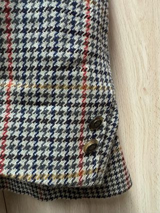 Americana de cuadros marrón y multicolor