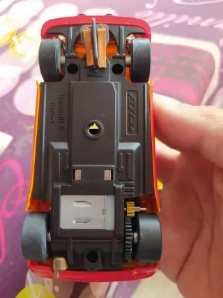 Coche Slot Renault 5 Elf Calberson Marca fly