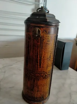 Scatola decorativa per vino o altro