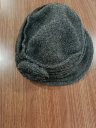 Gorro lana hervida gris