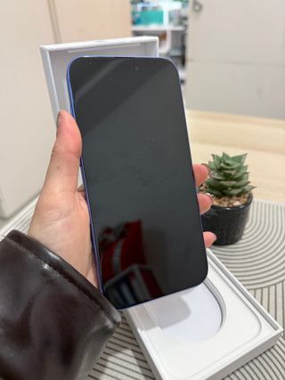 iPhone 16 Plus 128gb SEMI NUEVO