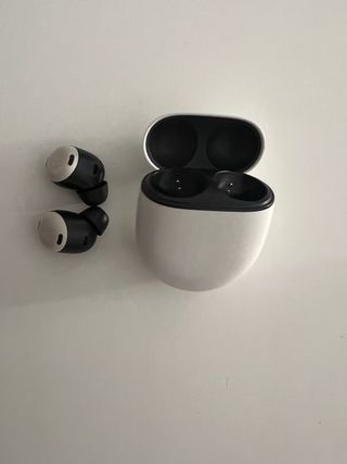 Google Pixel Buds Pro Negros y Blancos