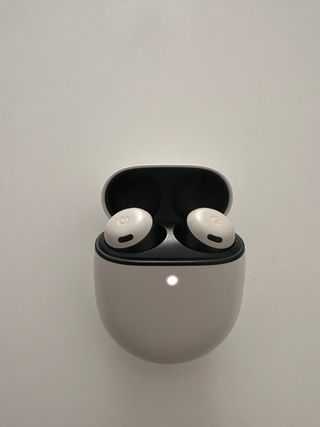 Google Pixel Buds Pro Negros y Blancos