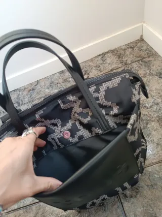 Bolso Mochila Tous Negro y Beige