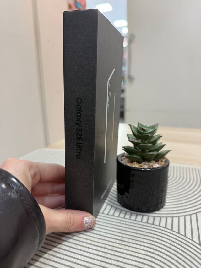 Samsung S25 Ultra 256GB PRECINTADO