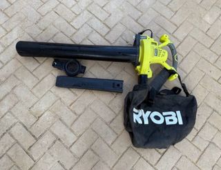 Sopladora + aspiradora Ryobi 3000W
