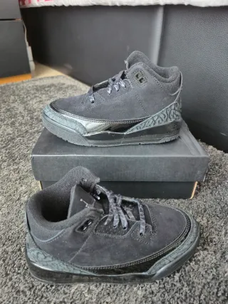 Jordan 3 Black Cat