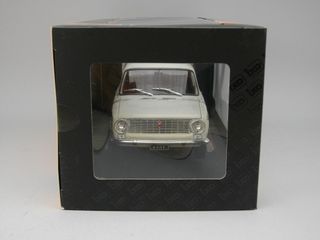 Fiat 124 (1970) Modellino IXO