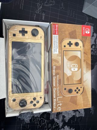 Nintendo Switch Lite Edición Hyrule Dorada