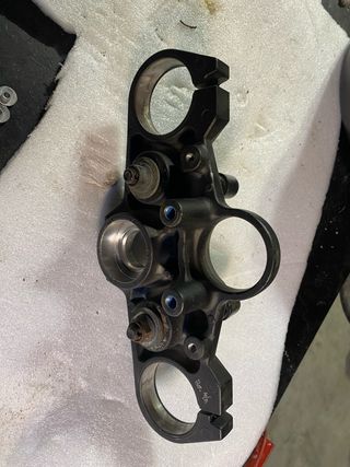 Tija Superior Yamaha Fz8