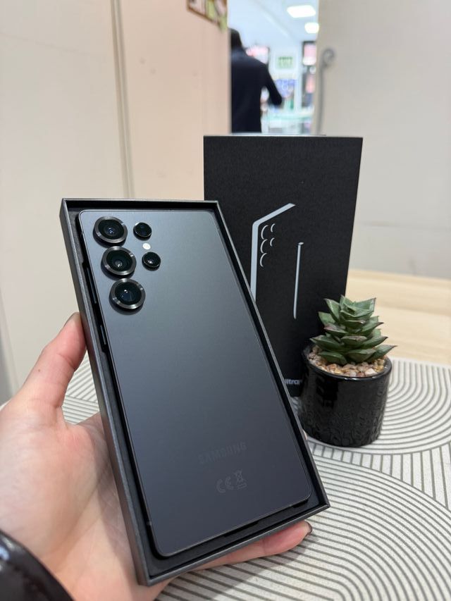 Samsung S25 Ultra 512gb como nuevo