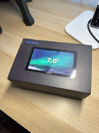 Monitor Neewer F700 NUEVO A ESTRENAR