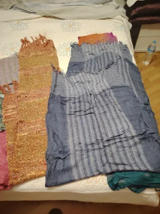 Lote 14 pañuelos y bufandas multicolor