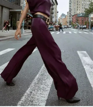 Pantalón Zara Talla M Morado