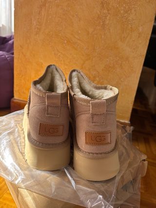 Botas UGG Beige