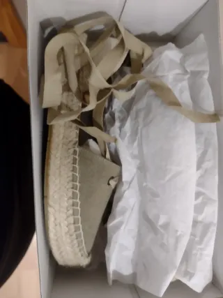 Alpargatas Camillas Beige sin estrenar