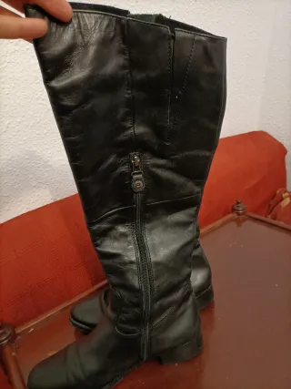 Botas altas de piel
