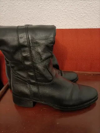 Botas altas de piel