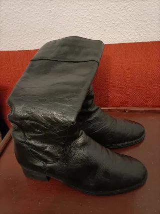 Botas altas de piel