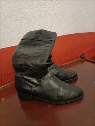 Botas altas de piel