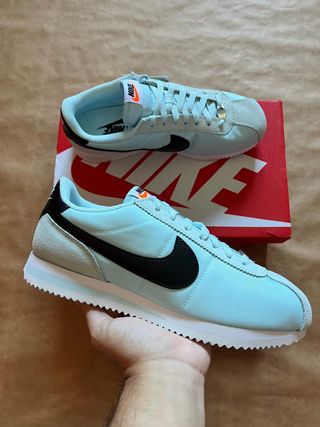 Zapatillas Nike Cortez Azul y Negro