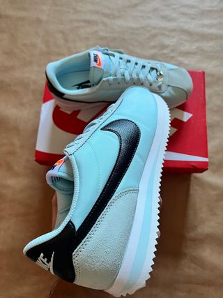 Zapatillas Nike Cortez Azul y Negro