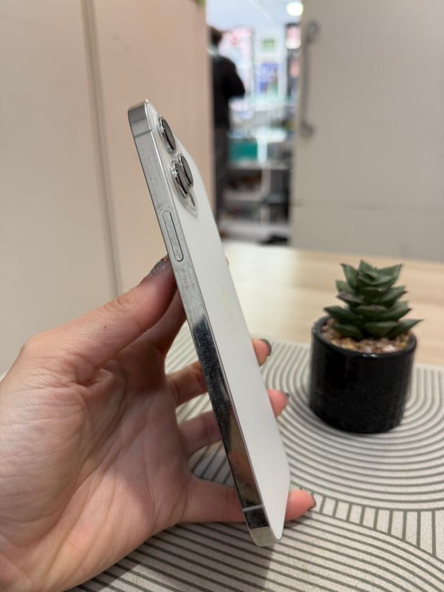 iPhone 12 Pro Max 256gb como nuevo