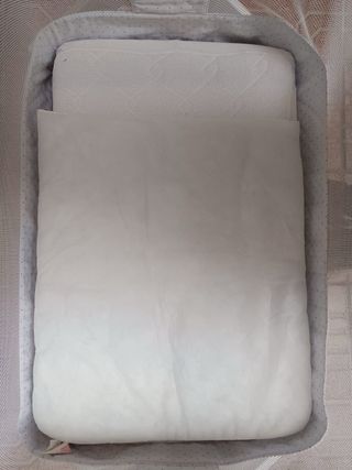 Minicuna con red de visión